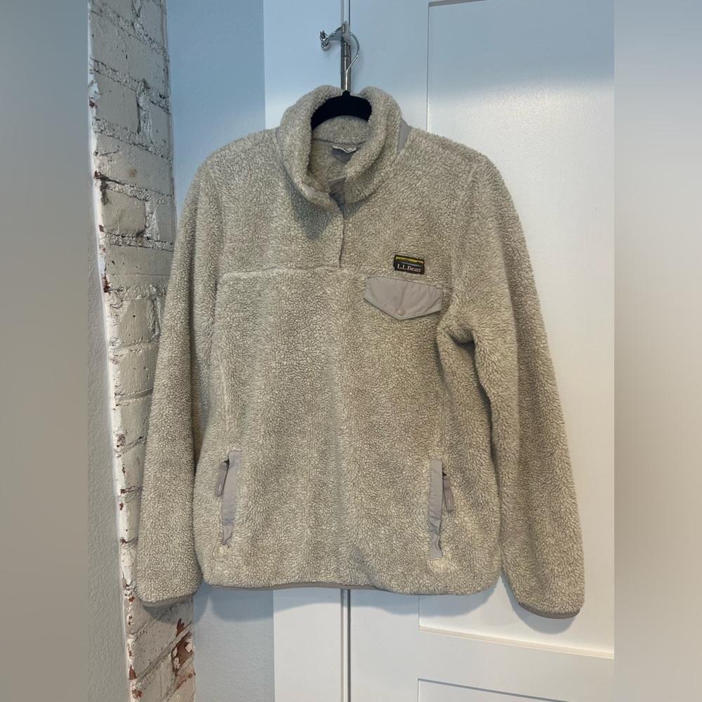 Women's L.L.Bean Hi-Pile Fleece Pullover, oatmeal color, size M